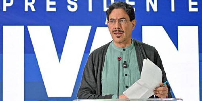 Iván Cepeda reconoce su derrota y el triunfo de la derecha con Abelardo de la Espriella en Colombia