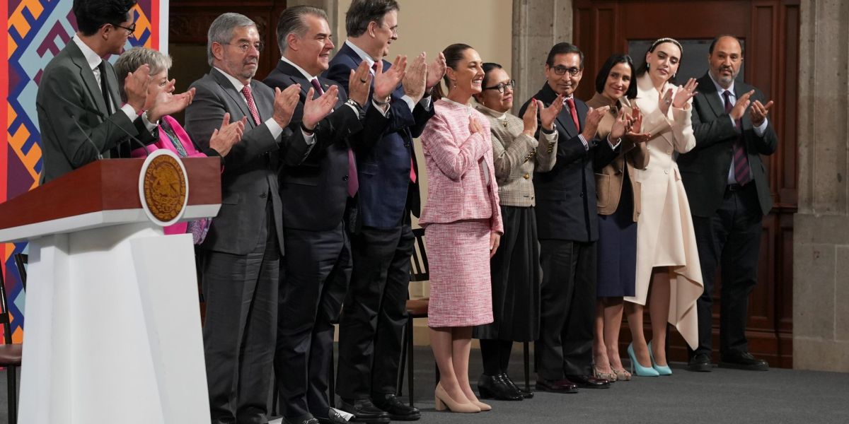 Presidenta Claudia Sheinbaum llama al sector empresarial a fortalecer el plan México