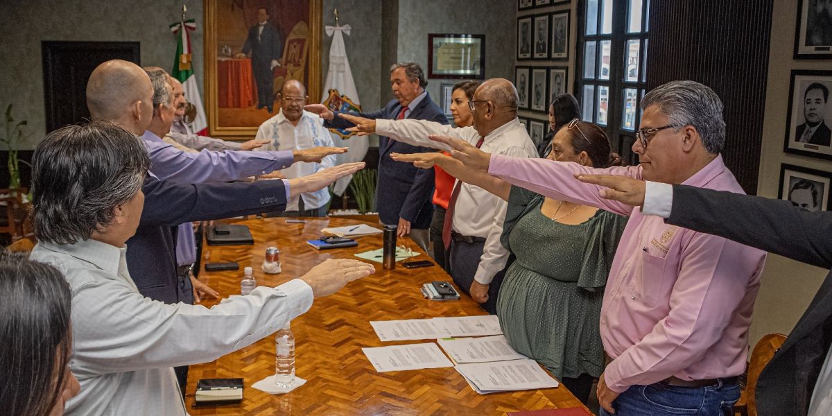 Alcalde de Matamoros Dr. Rubén Sauceda, toma protesta al Consejo Municipal de Mejora Regulatoria