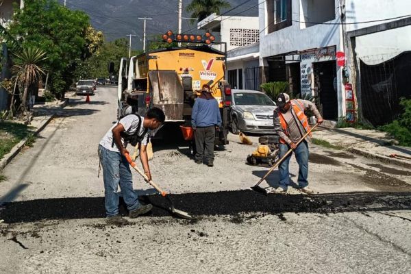 Inyectará Municipio recursos adicionales al programa de rehabilitación de calles