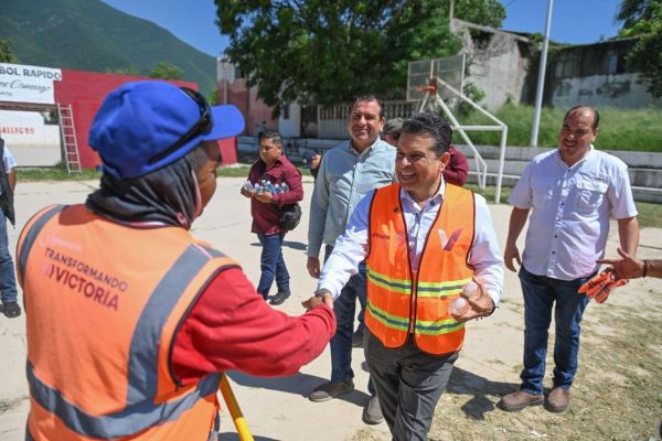 Rehabilita Municipio área verde y deportiva en la colonia Estudiantil