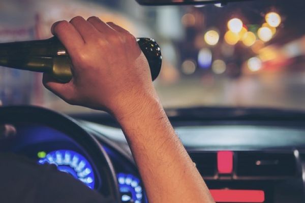 Llaman a prevenir accidentes viales relacionados con el alcohol