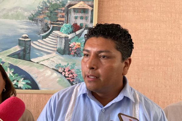 Funcionario del ISSSTE usurpa profesión en Tamaulipas