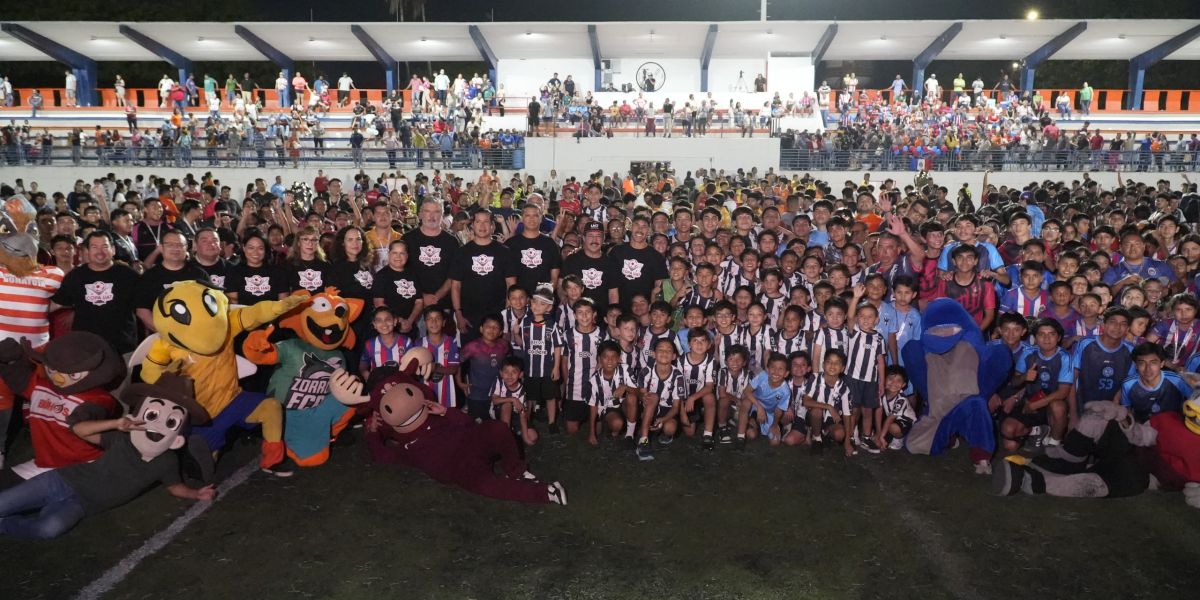 El rector inaugura la Copa UAT 2026 con Ricardo “Diablito” Chávez como invitado de honor