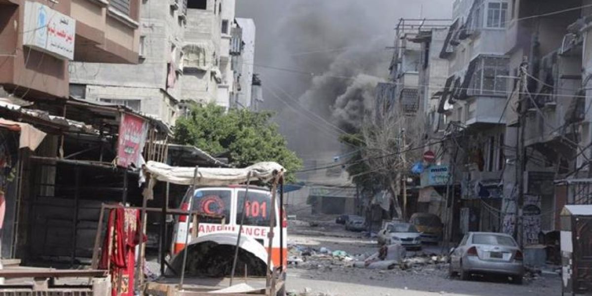 Bombardeo israelí dejó casi 30 muertos en escuela de Gaza