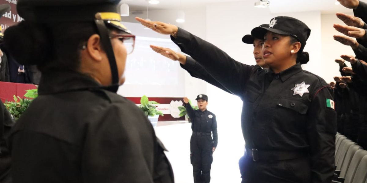 Estrena Guardia Estatal a 48 policías