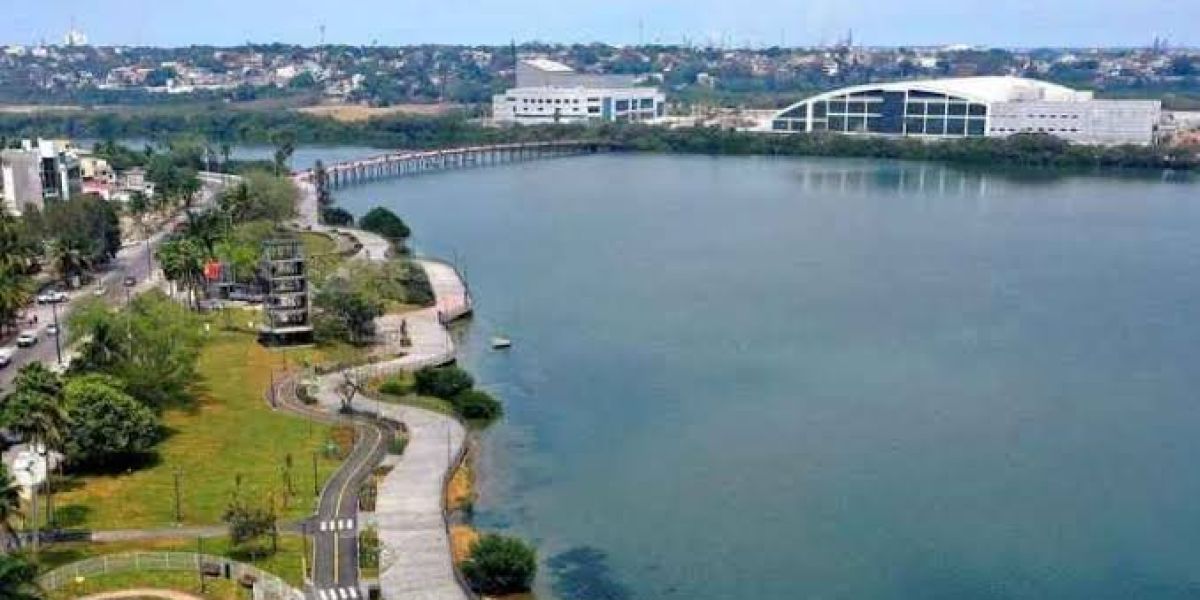 Polémica por construcción de hotel en Laguna del Carpintero: diputada lo respalda, ciudadanos lo rechazan
