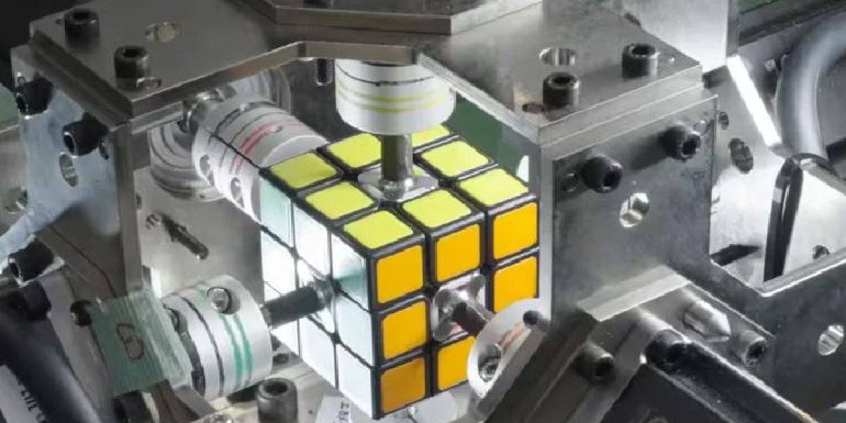 Logró robot armar cubo Rubik en tiempo récord