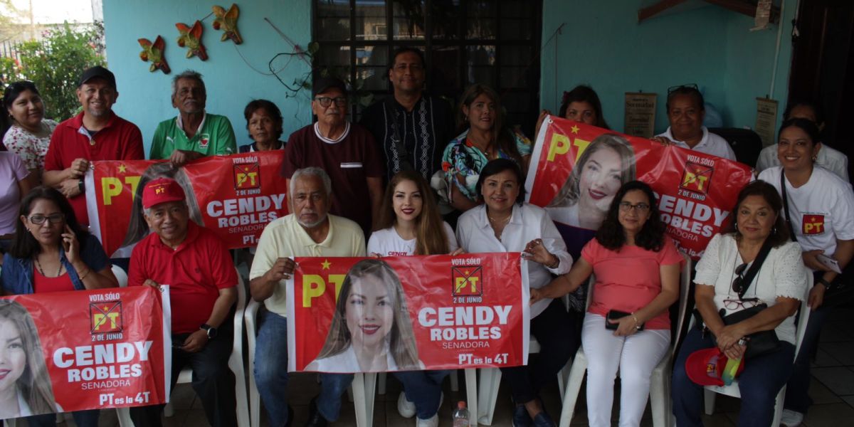 Cendy Robles dialoga con adultos mayores de Tampico
