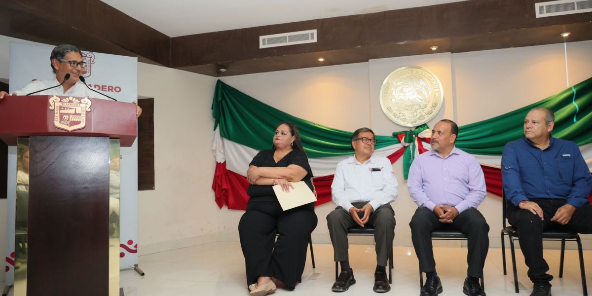 Erasmo González refrenda compromiso con la transparencia y la rendición de cuentas