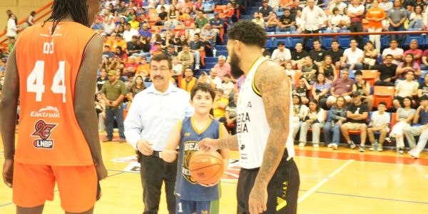 Dámaso Anaya pone en marcha la temporada 2025 de la LNBP varonil