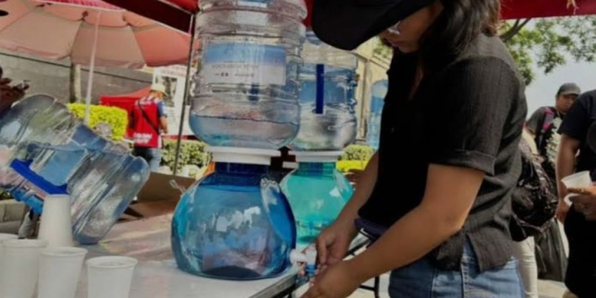 Comerciantes instalarán puntos de hidratación ante ola de calor