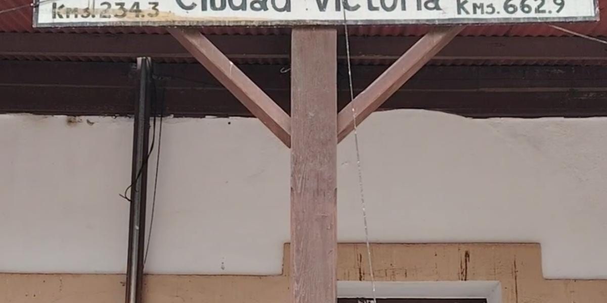 Antigua estación, en ruinas y sin acceso: está en manos de un privado