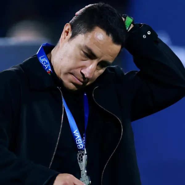 Efraín Juárez deja la dirección técnica de Pumas