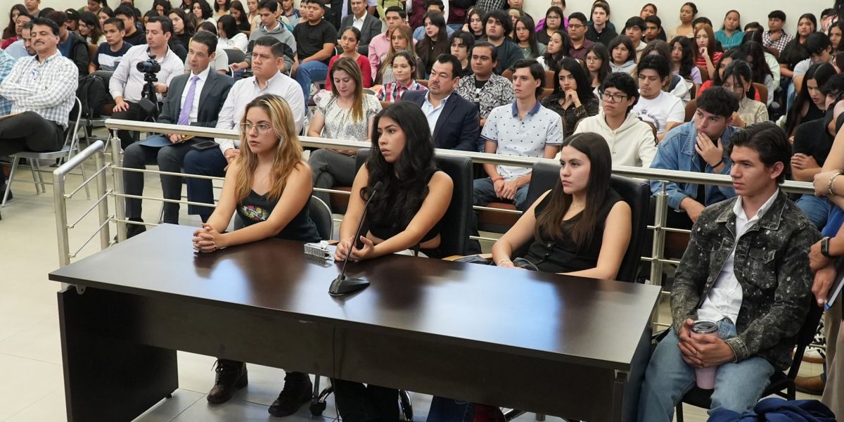 Realiza la UAT semana académica de la Constitución