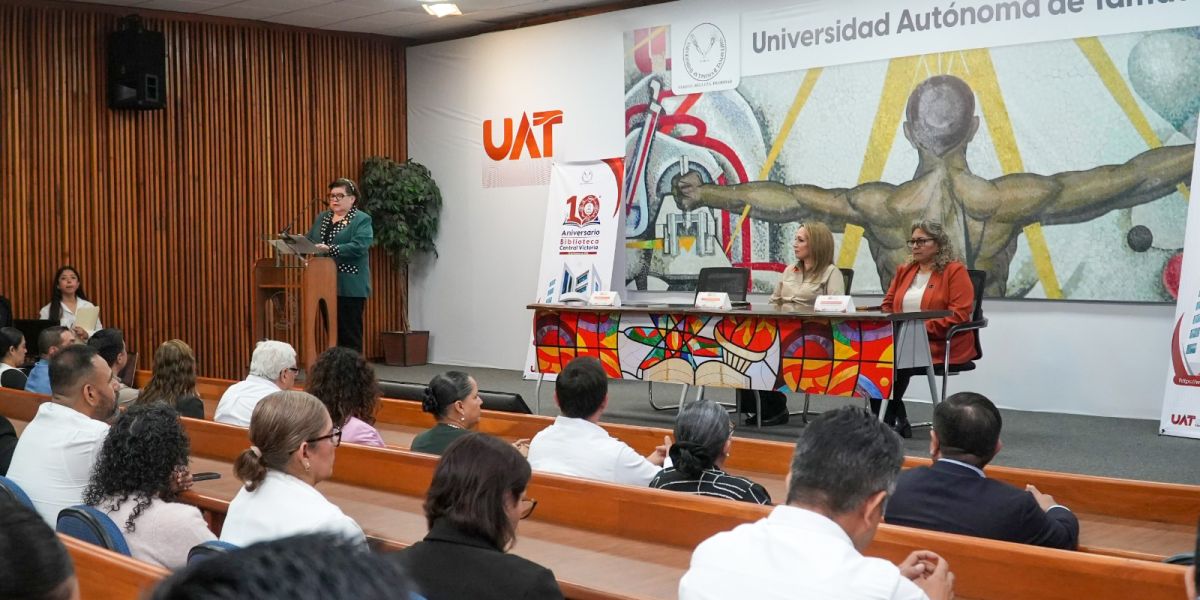 Celebra UAT el décimo aniversario de la Biblioteca Central Victoria con jornada académica