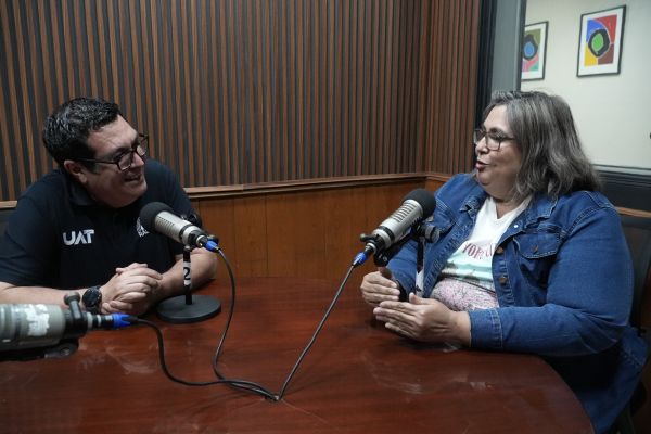 Festeja Radio UAT 34 años de ser la voz del quehacer universitario