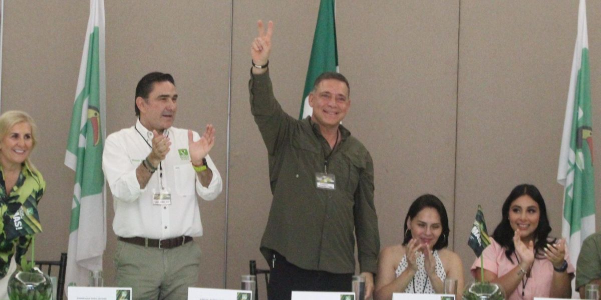Eugenio Hernández Flores al Verde nacional
