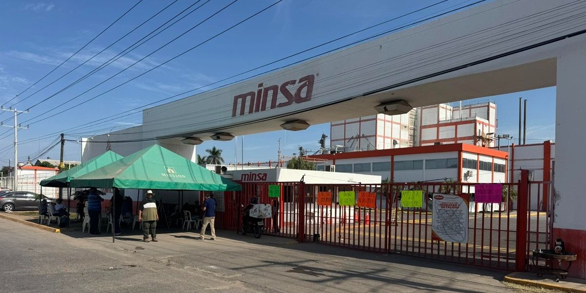 Piden ir por las harineras; Tortilleros exigen expropiación al estilo petrolero