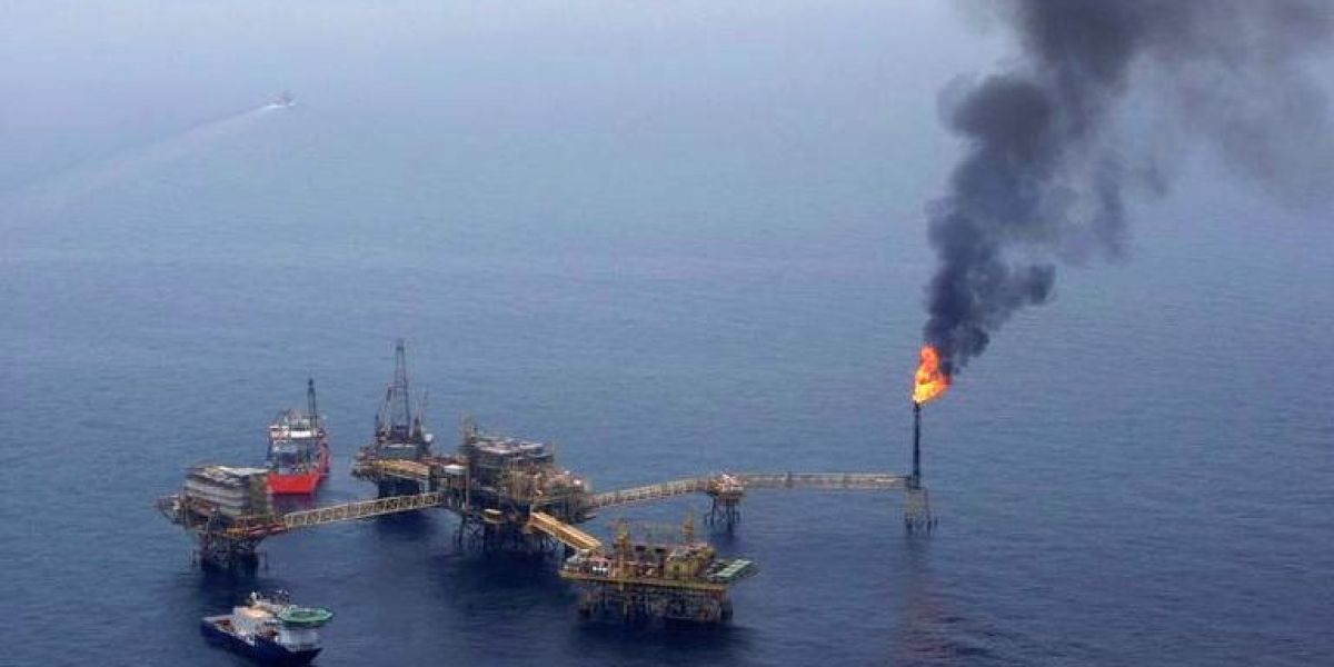 Investiga CNH a Pemex por sospecha de quema excesiva de gas natural