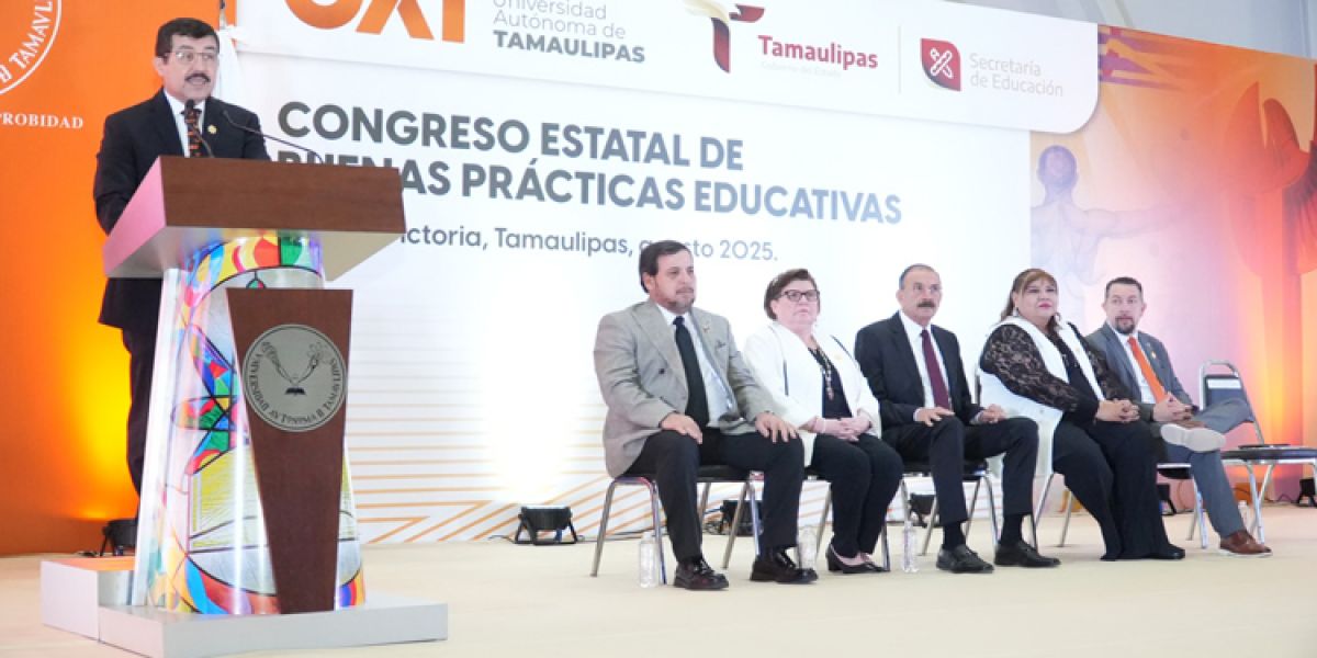 Desarrolla la UAT foro de experiencias educativas para fortalecer la práctica docente