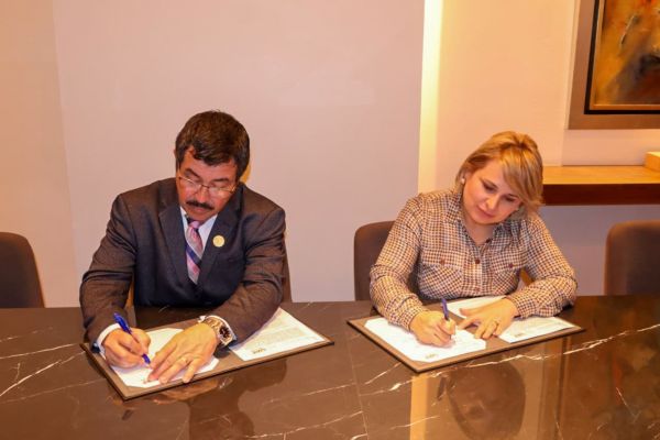 Firma rector de la UAT convenio nacional con el Instituto Mexicano de Contadores Públicos