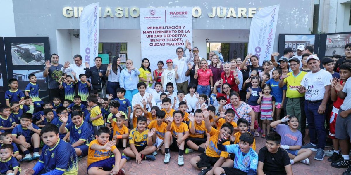 Erasmo González rehabilita espacios deportivos; Unidad “Benito Juárez” y canchas multideportivas