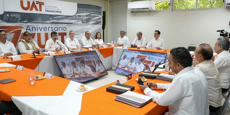 Destaca rector logros que consolidan crecimiento y transparencia de la UAT