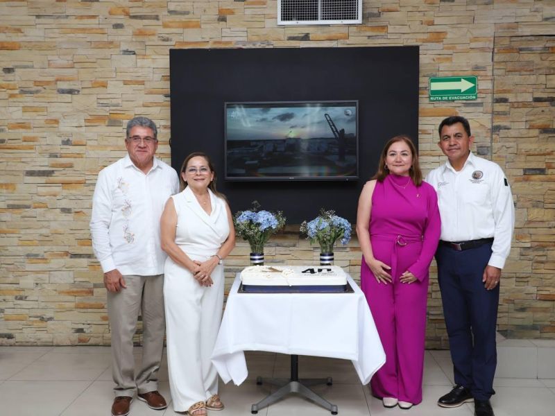 Fortalece Armando Martínez relación Puerto-Ciudad