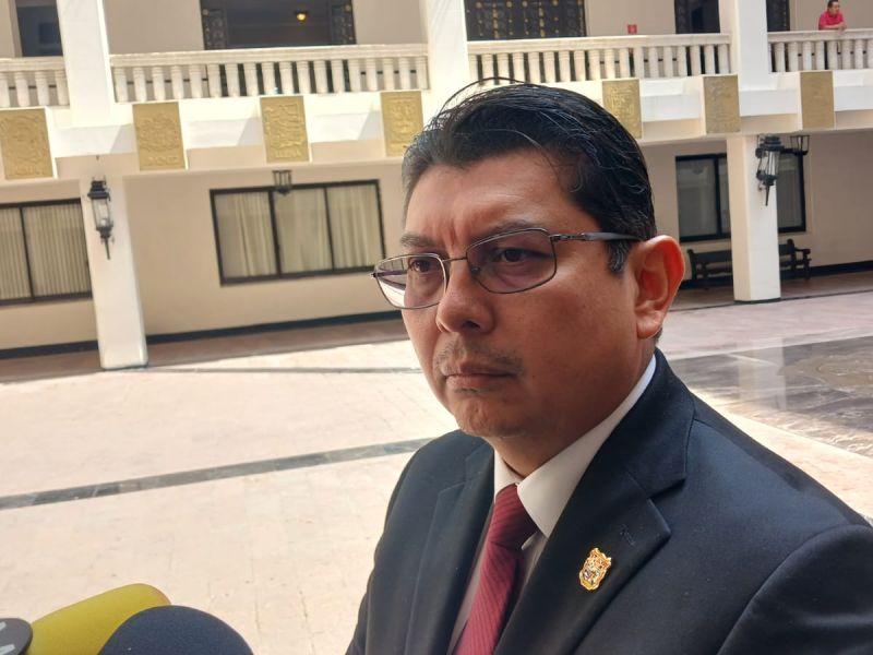 Eliminan “coyotaje” en oficinas fiscales