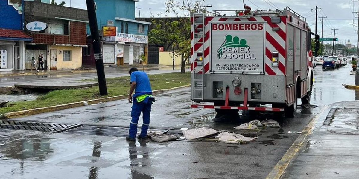 Atiende Protección Civil Madero sectores afectados por lluvias
