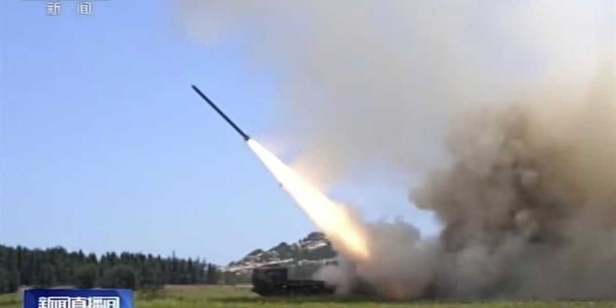 China lanza misiles en estrecho de Taiwán