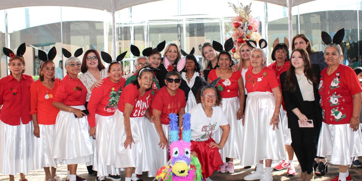 Ofrece la UAT emotivo festejo navideño a los adultos mayores