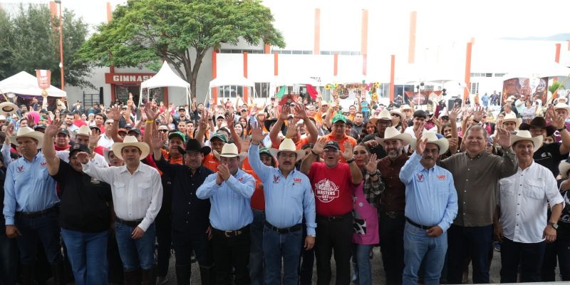 Fortalece rector de la UAT la unidad y las tradiciones en la FMVZ