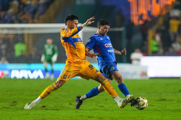 Avanza Tigres a la final tras empatar con Cruz Azul a un gol