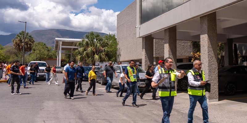 La UAT fortalece la cultura de prevención con simulacro de evacuación en el CU Victoria