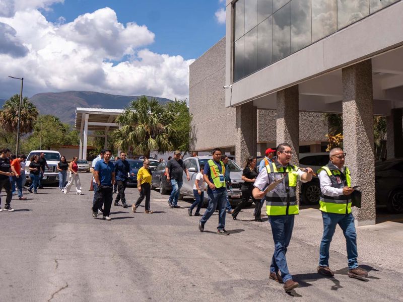 La UAT fortalece la cultura de prevención con simulacro de evacuación en el CU Victoria