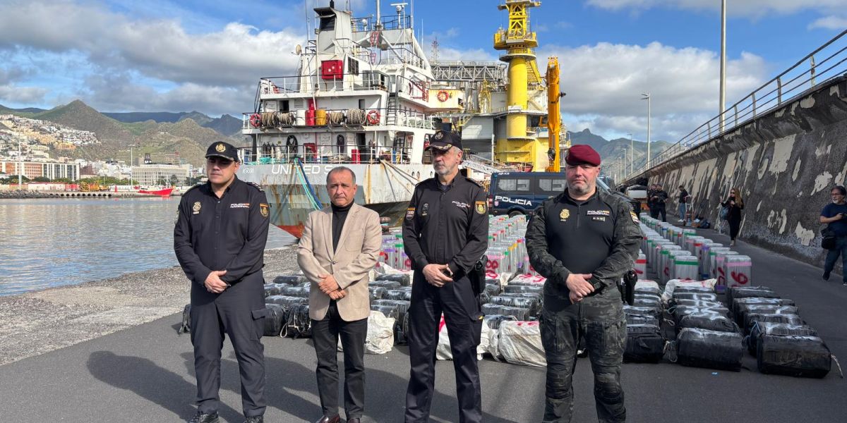 Incautan en España casi 10 toneladas de cocaína oculta en un cargamento de sal procedente de Brasil