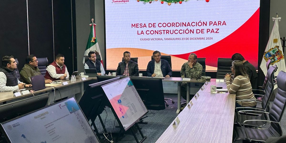 Preside gobernador Mesa de Seguridad e instruye reforzar operativos para unas fiestas navideñas en paz