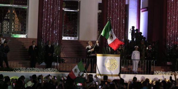 Da Américo Villarreal Grito de Independencia junto a miles de familias tamaulipecas