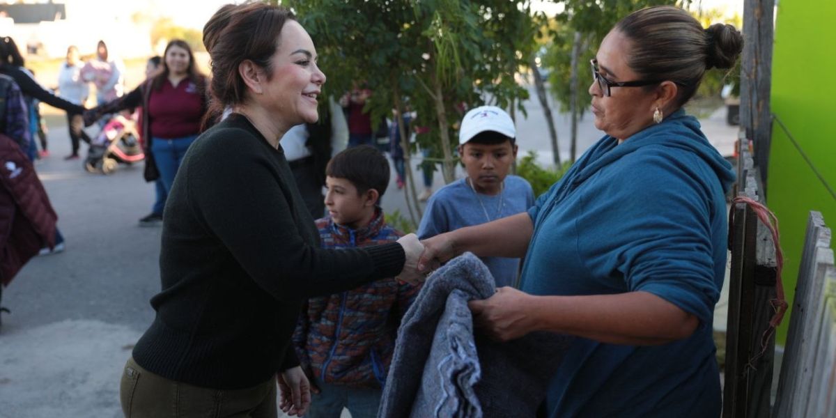 Lleva alcaldesa Carmen Lilia Canturosas abrigo a cientos de familias ante pronóstico de helada