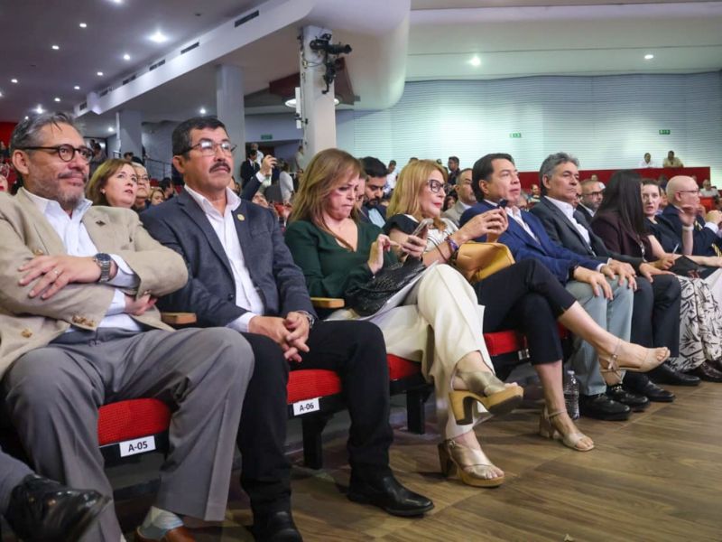 Se suma la UAT al proyecto nacional para construir entornos digitales más humanos y seguros