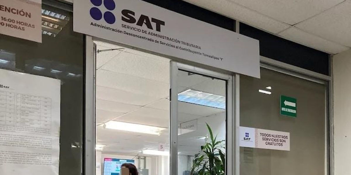 Alertan por fraudes con falsos mensajes del SAT
