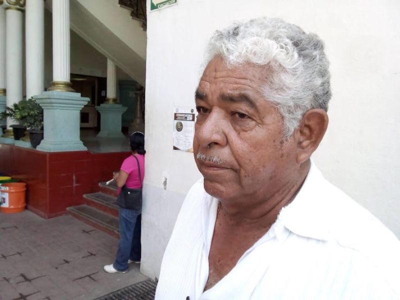 Obreros de la CROC demandan empleos