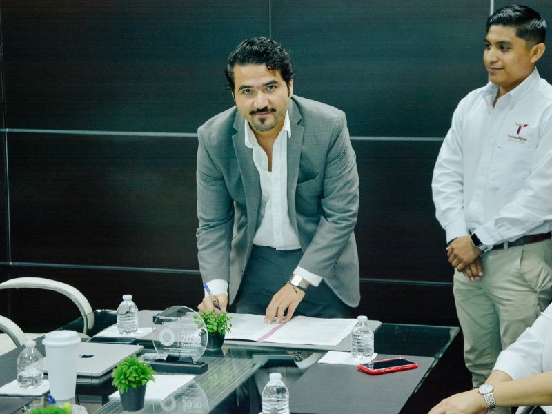 Organiza Jorge Torres a la sociedad civil para presentar Ley de salud mental