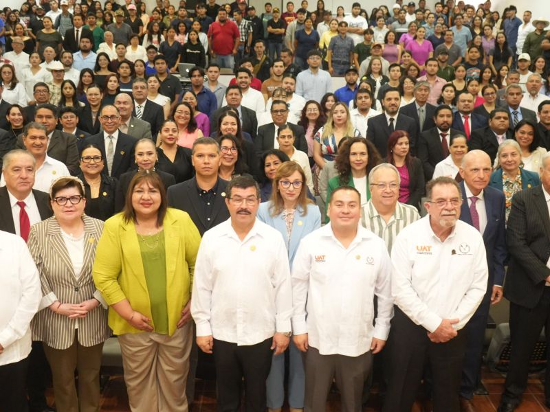 Rinde protesta director electo de la Facultad de Veterinaria de la UAT
