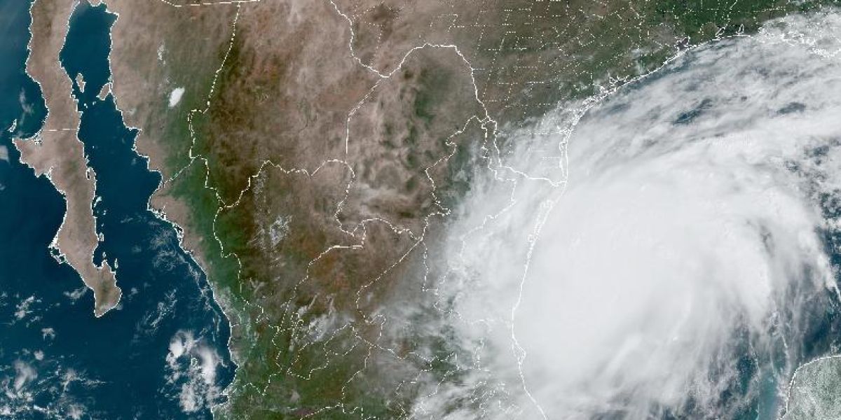 Nace tormenta tropical Francine en pleno Golfo de México