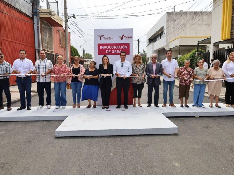 Entrega alcalde obra de beneficio colectivo en la Magisterial