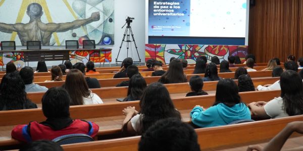 Dictan en la UAT conferencia sobre estrategias de paz en entornos universitarios