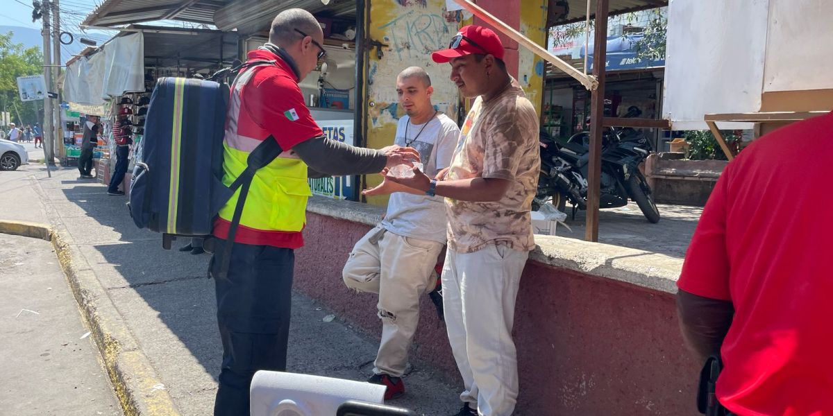 En marcha operativo de hidratación ante ola de calor en Ciudad Victoria